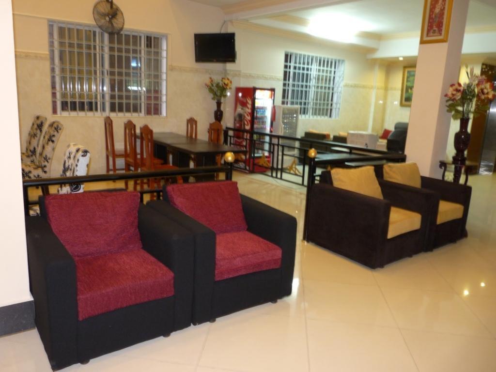 Hi Land Hotel Phnom Penh Ngoại thất bức ảnh