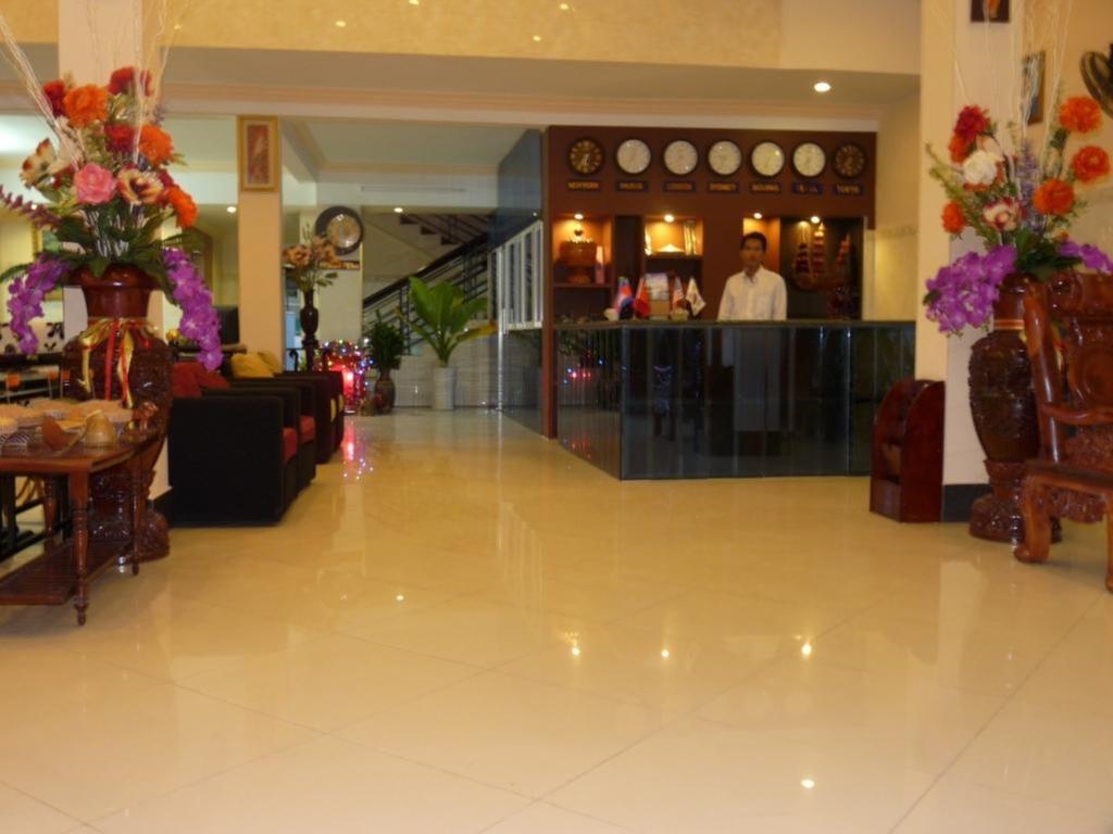 Hi Land Hotel Phnom Penh Ngoại thất bức ảnh